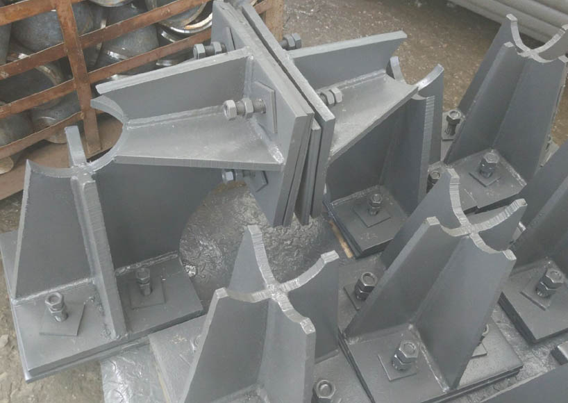 梅河口煤棚网架双向支座